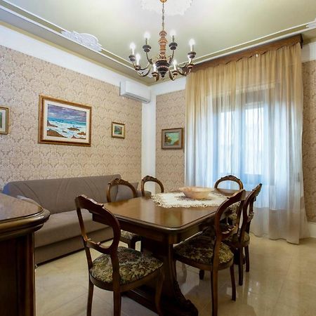 Alghermanzoni Alghero Bagian luar foto