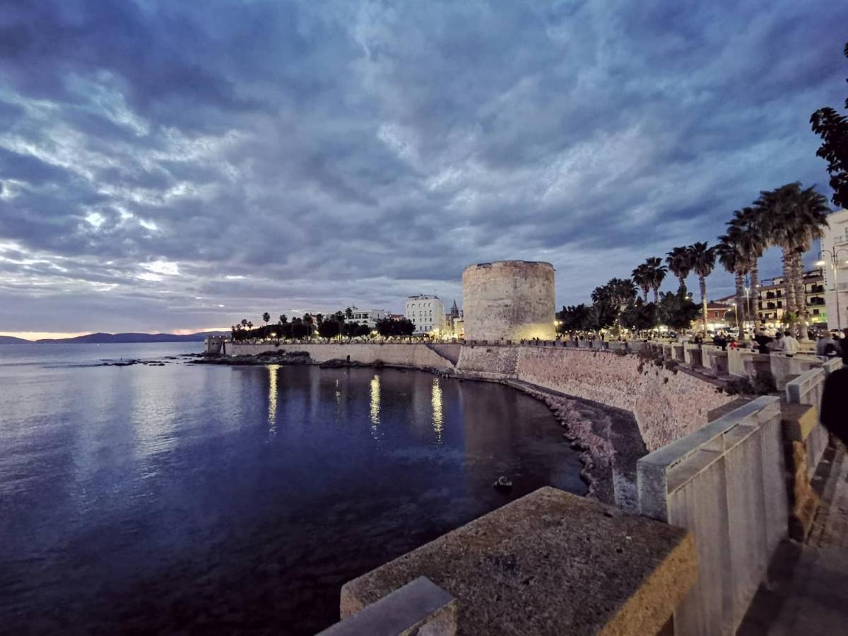 Alghermanzoni Alghero Bagian luar foto